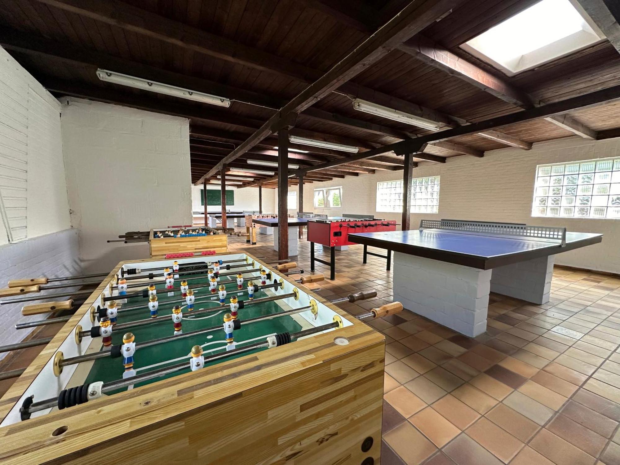 Hostel Klaarcamp Wenningstedt-Braderup